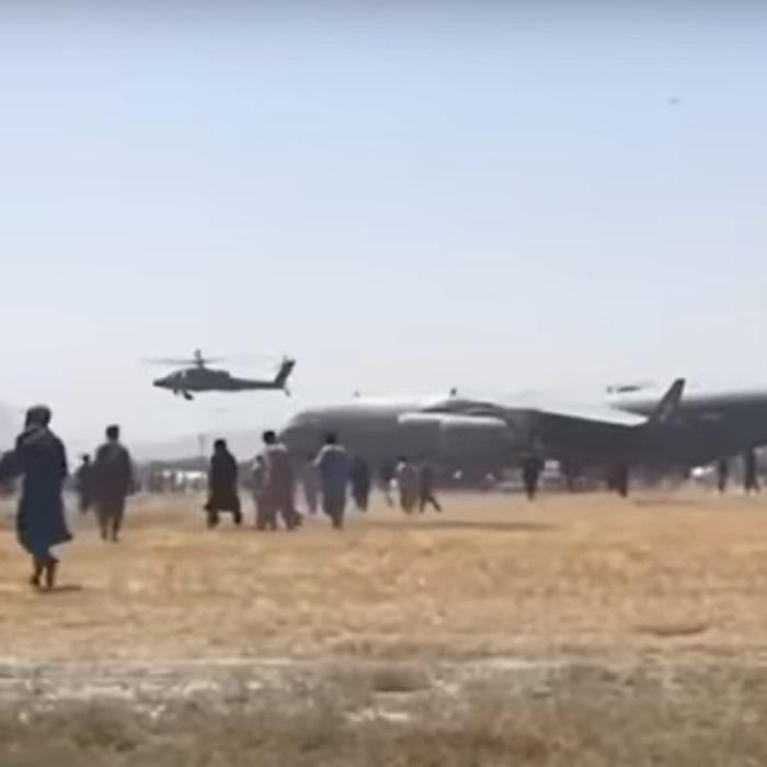 Afganistan. Cel puţin 17 răniţi, în urma unei busculade produse la intrarea în Aeroportul din Kabul
