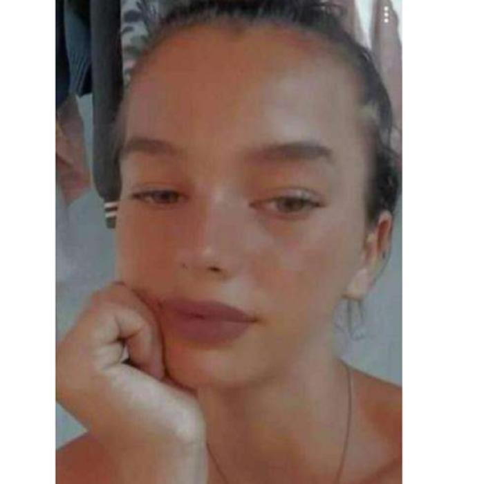 Minoră româncă de 13 ani, căutată de poliţişti după ce a plecat de la domiciliu şi nu s-a mai întors