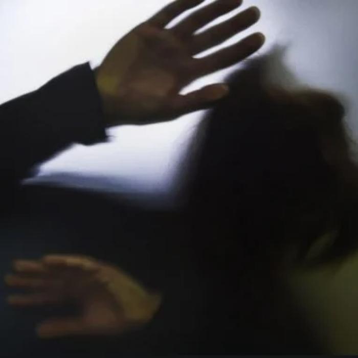Dramă la Galați: Un român abia întors de la muncă din Italia și-a omorât soția în bătaie