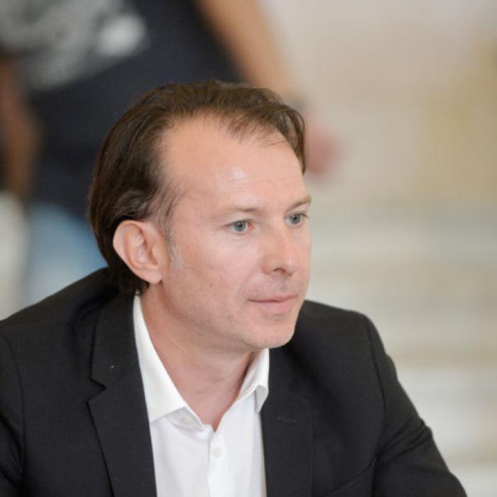 Cîțu, despre salariul minim: Să facem o creștere de 8%, dar să fie de la 1 noiembrie sau 1 decembrie