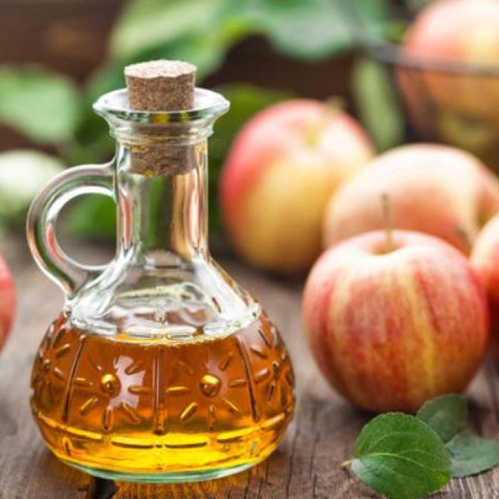 Oţetul de mere, considerat un tratament minune. Nu veți mai renunța la el după ce veți aflați toate beneficiile 