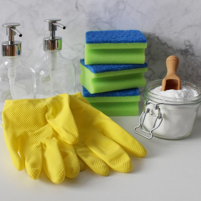 Poțiunea „secretă” pentru o curățare rapidă și ieftină. Ai nevoie de doar două ingrediente pentru amestec