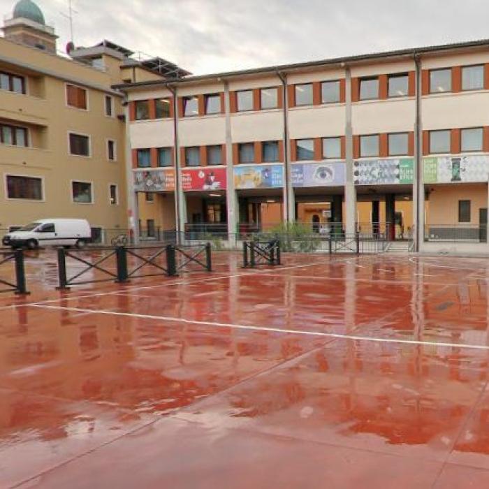 Număr record de elevi și studenți români în Lazio, Italia: Peste 60% din numărul total