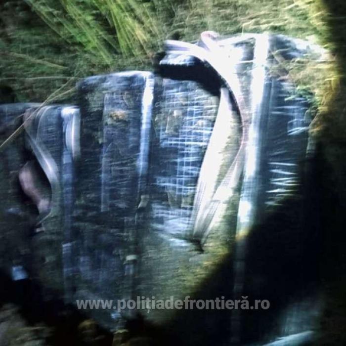 Român, împușcat în cap de polițiștii de frontieră. Ce i-au găsit oamenii legii în mașină - FOTO
