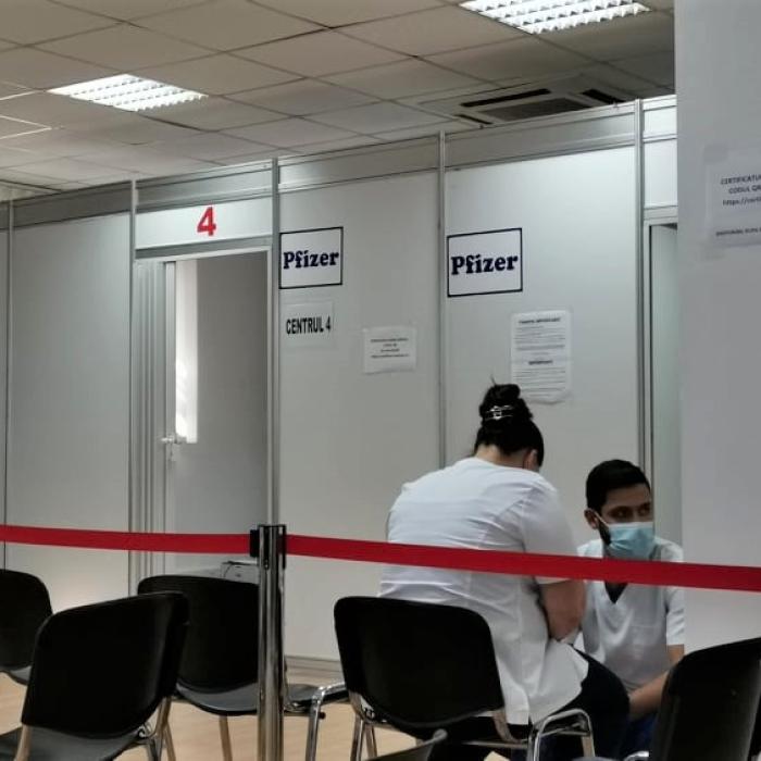 Celebru medic chirurg român, mesaj dur pentru anti-vacciniști: "Cine are de crăpat, asta e"