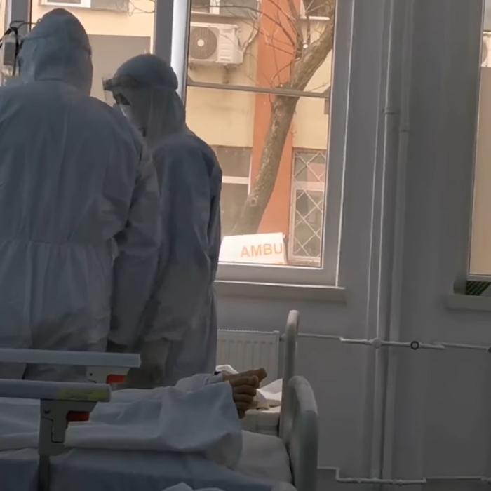 România, în scenariul negru în care a fost Italia anul trecut. Responsabilii din sănătate confirmă că valul patru face ravagii