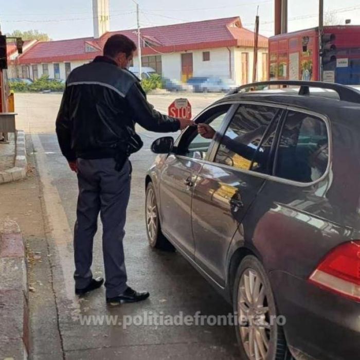 Un șofer, cercetat penal după un control la frontieră. Bărbatul a încercat să înșele vigilența polițiștilor