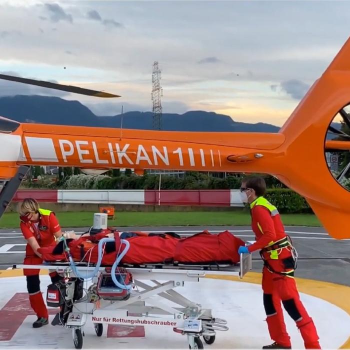 Italia. Fată de 15 ani, moartă într-un cumplit accident. Mama ei, în stare foarte gravă