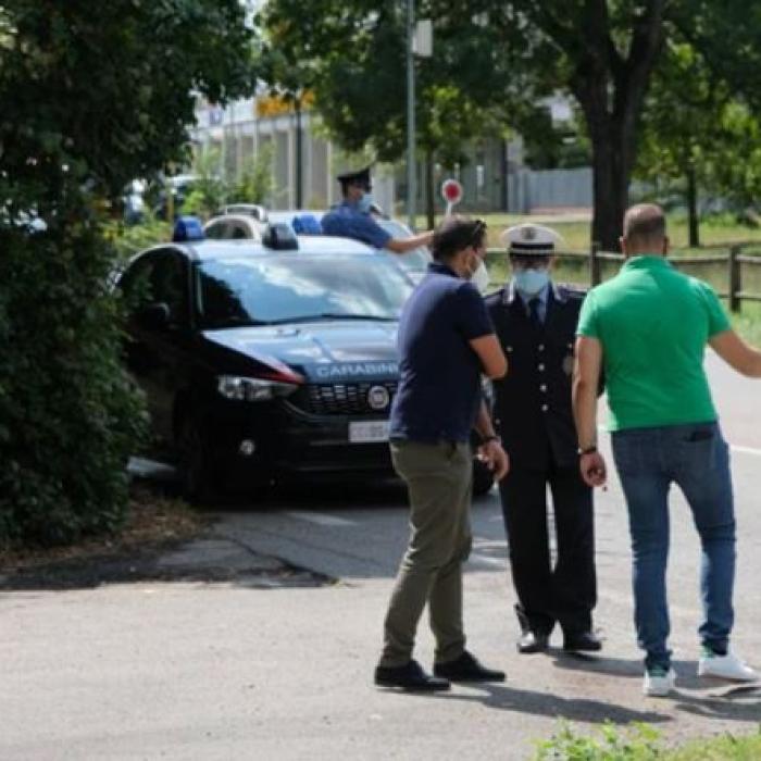 Italia. Român, găsit cu capul zdrobit pe marginea unui drum, mort după câteva zile. Principalul suspect rămâne după gratii
