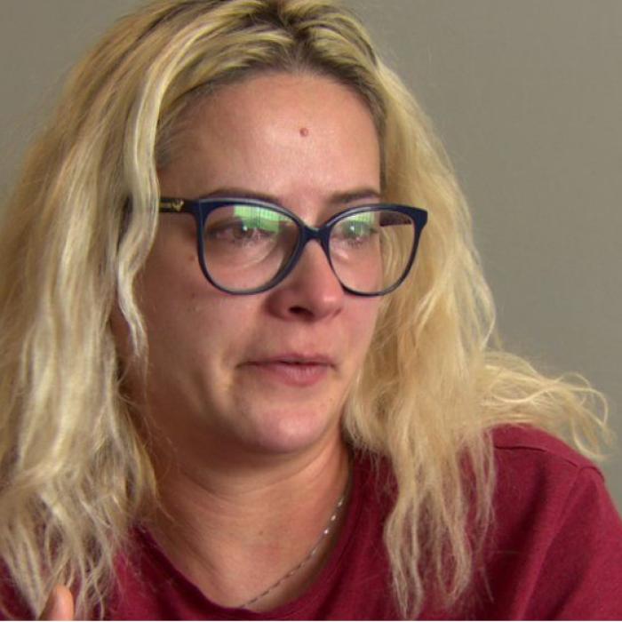 Irlanda. Familie de români, atacată cu pietre de 20 de huligani. Poliția: "Atac rasist. Vor să-i alunge din oraș"