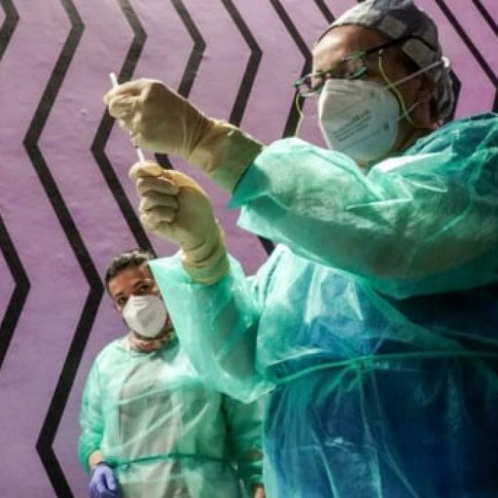 Italia. Românii nevaccinați din peninsulă pun în pericol sărbătorile de Crăciun, susțin autoritățile. Unii primari au cerut ajutorul preoților