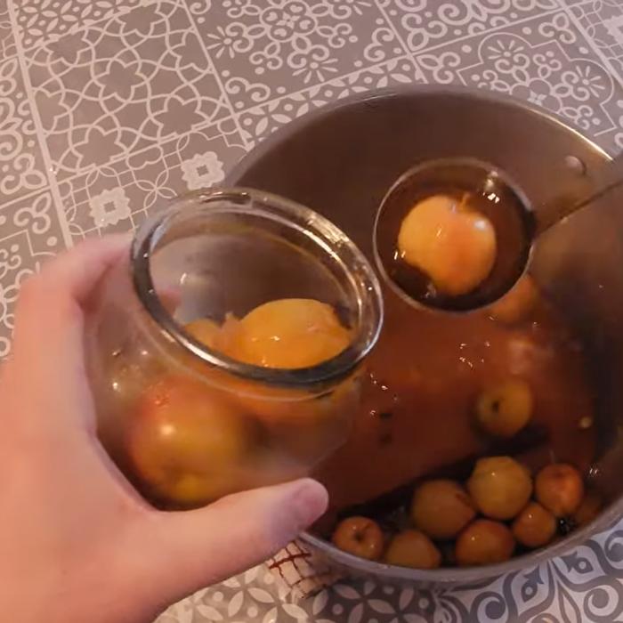 Mere murate, rețeta cu care precis îți vei impresiona oaspeții de sărbători: Simplu și delicios