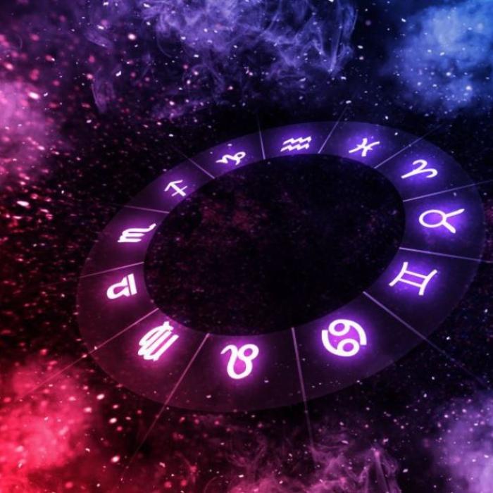 Horoscopul lunii decembrie. Gemenii își schimbă locul de muncă, iar Scorpionii celibatari se vor căsători. Peștii primesc recompense. Previziuni complete