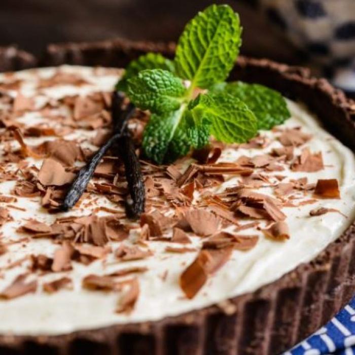 Tartă cu cremă de lapte, un desert la superlativ. Rapid, delicios și fără coacere