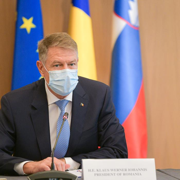 Klaus Iohannis a promulgat legea. Firmele care încalcă repetat măsurile anti-Covid pot fi suspendate