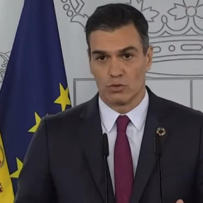 Spania. Masca redevine obligatorie pe stradă. Noi restricții adoptate printr-un decret-lege