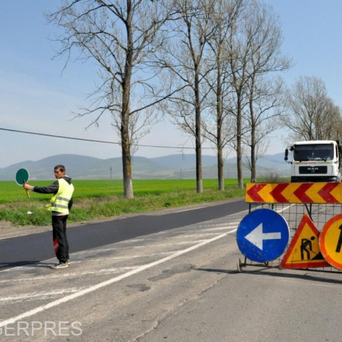 Italia. Opt români, capturați după ce au vrut să dea lovitura prin metoda „asfaltul“, înainte de sărbători