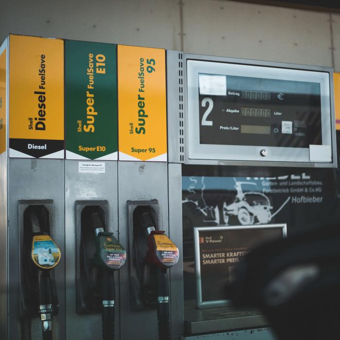 Stare de urgență în Kazahstan. Populația a ieșit în stradă după scumpirea carburanților. Guvernul a fost demis