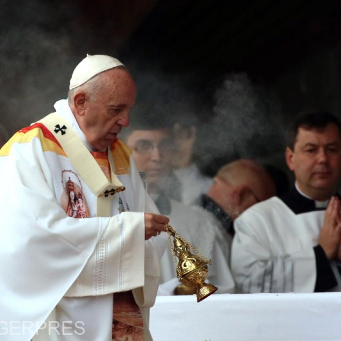 Papa Francisc critică fenomenul ”cancel culture” şi ”colonizarea ideologică”