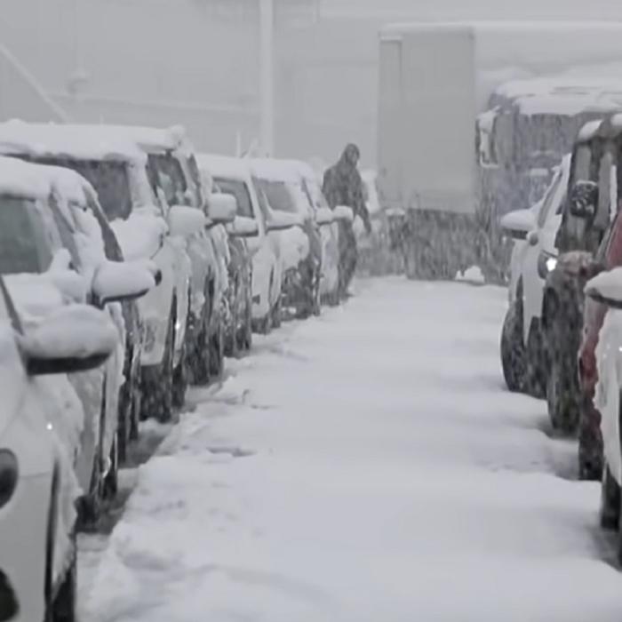 Grecia și Turcia, lovite de furtuna „Epida”. Mii de oameni au rămas blocați, traficul aerian a fost perturbat