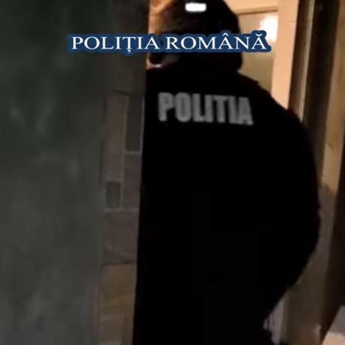 Percheziții de amploare, în 3 județe, pentru certificate false de vaccinare anti-COVID