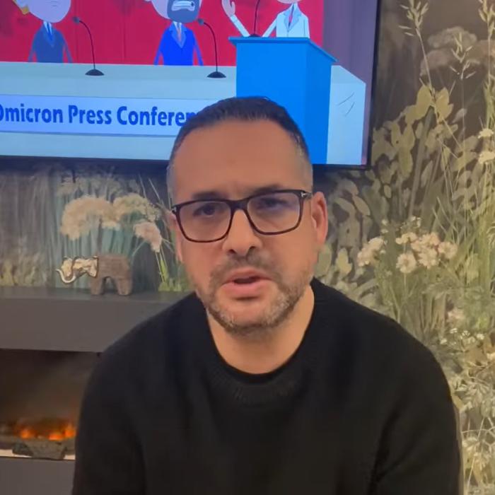 Mădălin Ionescu, în stare gravă la spital, după infectarea cu Covid: „Sunt vânăt de la perfuzii“