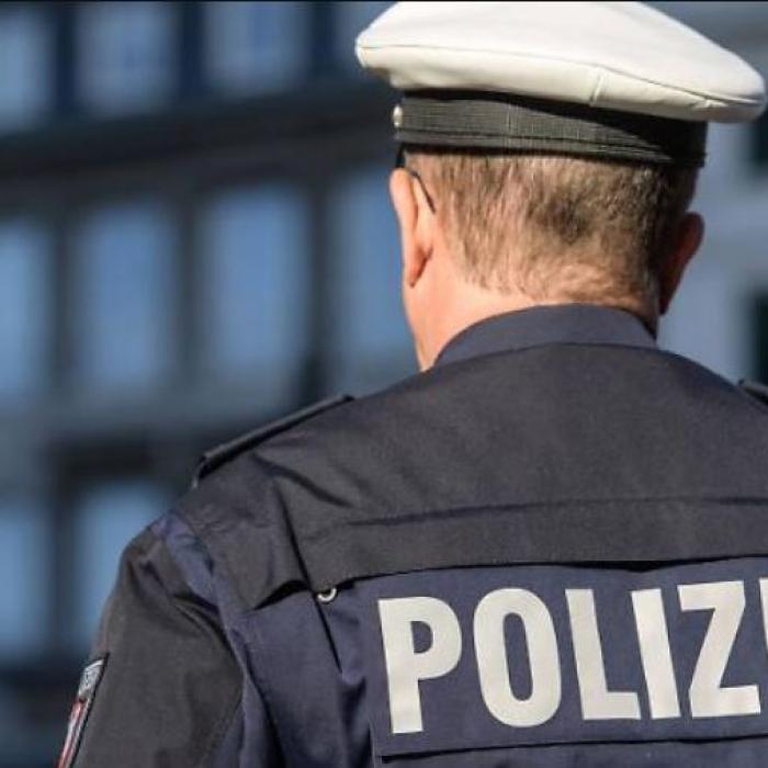 Infractor român arestat în Italia. A fost prins după ce a furat bijuterii de la un centru comercial din Santa Maria Capua Vetere