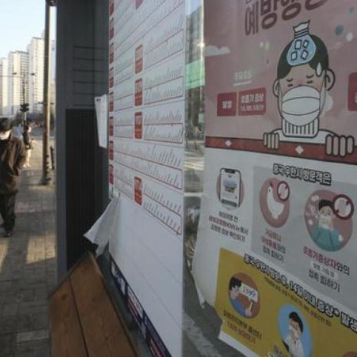 China autorizează tratamentul antiviral oral de la Pfizer pentru Covid-19