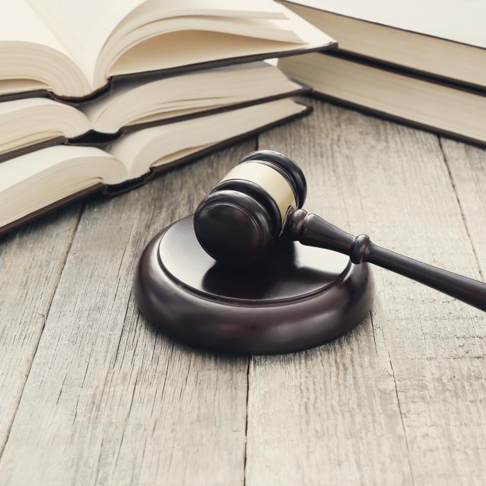 Italia. Româncă, acuzată că i-ar fi promis 4000 euro unui criminal pentru a ucide un bărbat 