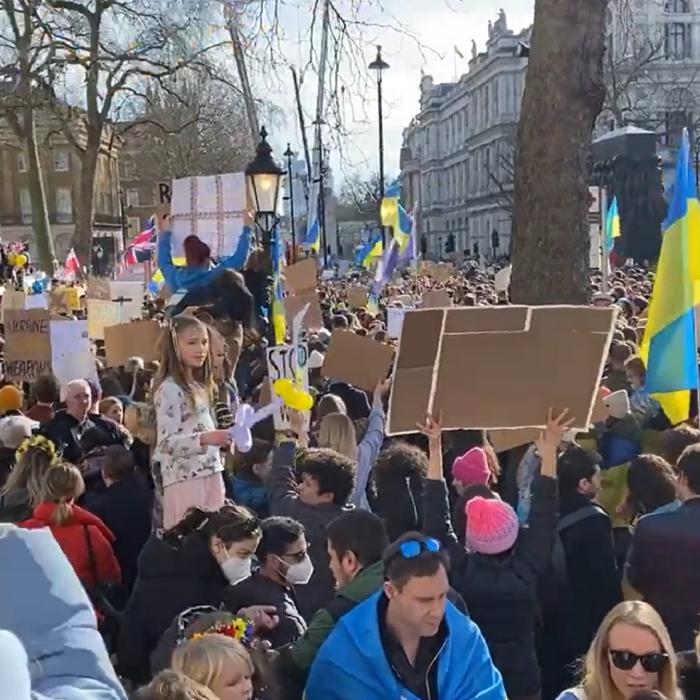 Rușii au ieșit în stradă la Moscova, împotriva lui Putin. Mii de ARESTĂRI