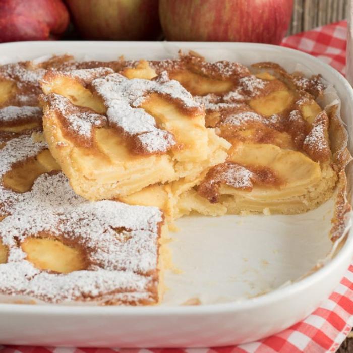 Budincă delicioasă de mere. Fără amidon și fără făină. Un desert fabulos, după rețeta bunicii 