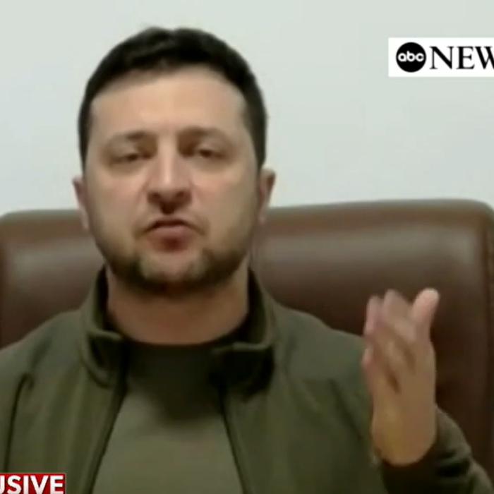 Zelensky: Putin se află într-o bulă informațională, el însuși poate pune capăt războiului