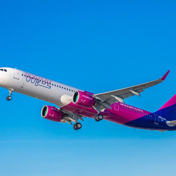 Alertă cu bombă! Zbor Wizz Air, escortat din România până în Polonia de avioane de vânătoare