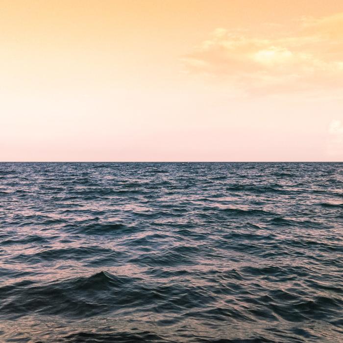 Alertă în Marea Neagră. Un obiect asemănător cu o mină a fost găsit plutind în apropiere de Istanbul