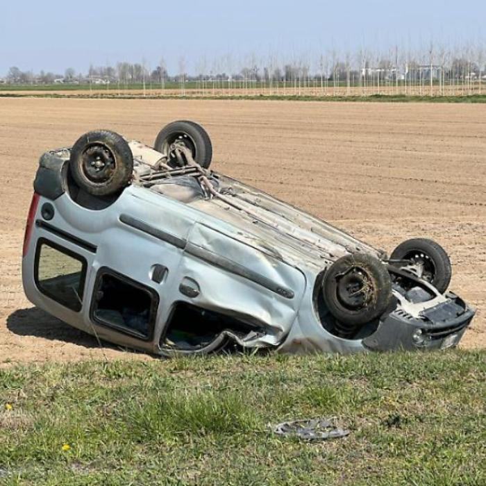 Bărbat reținut după ce a condus băut și fără permis o mașină neînmatriculată