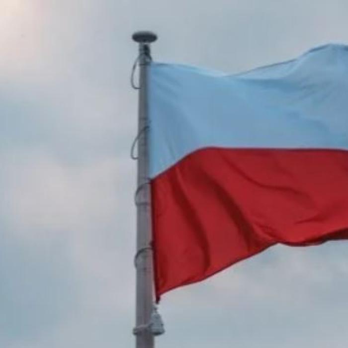 Polonia este dispusă să primească arme nucleare americane. NATO spune deocamdată "NU"