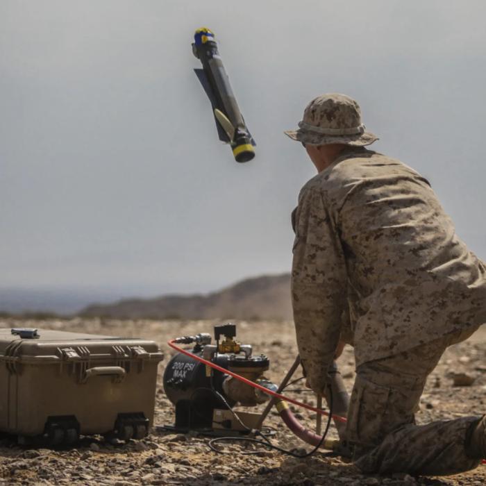 Militari ucraineni, antrenaţi în SUA pentru a opera drone Switchblade