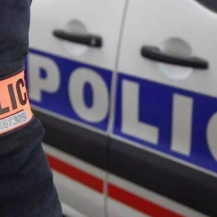 Franța. O bandă de hoți români a terorizat Cannes-ul. Victimele preferate: bătrânii în magazine