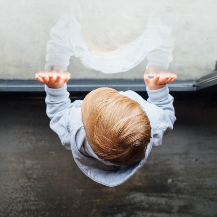 Ucraina acuză Rusia că vrea să-i fure copiii orfani. Aceștia ar fi deportați cu scopul de a fi adoptați de familii de ruși