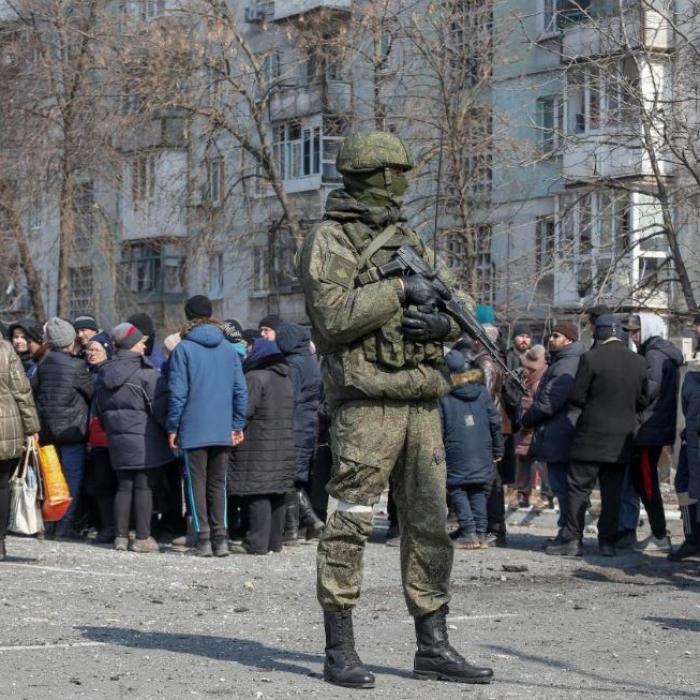 O nouă groapă comună, descoperită lângă Mariupol. Oficial ucrainean: „E un cimitir comun al locuitorilor uciși”