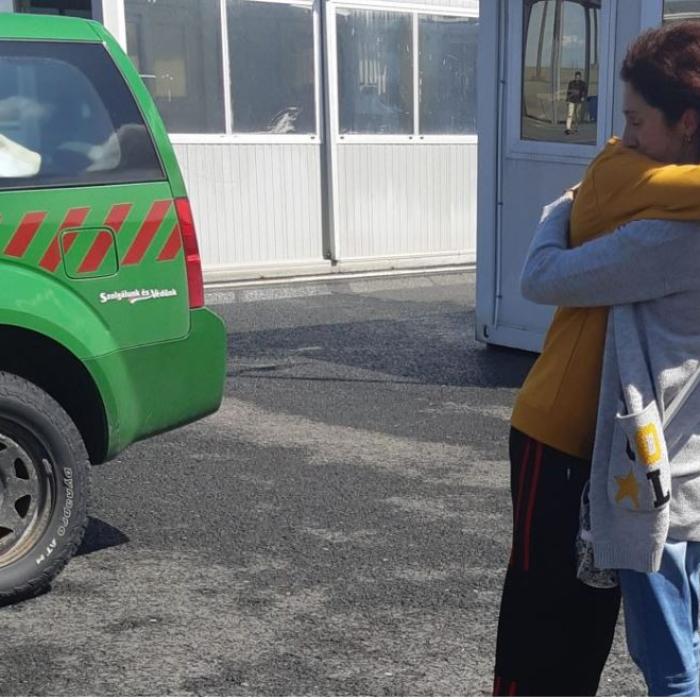 Ungaria. Minor român, uitat într-o parcare pe autostradă, după ce a coborât din autobuz 