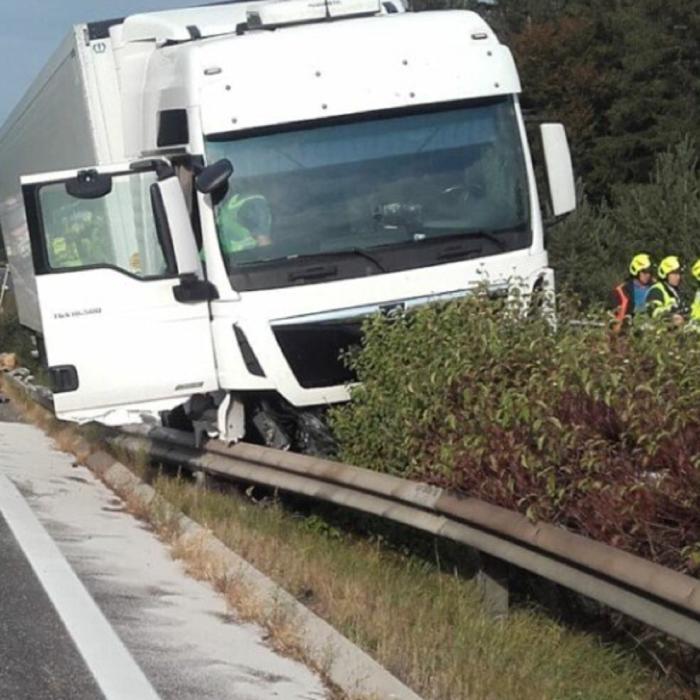 Austria. Șofer român de TIR, accident pe o autostradă