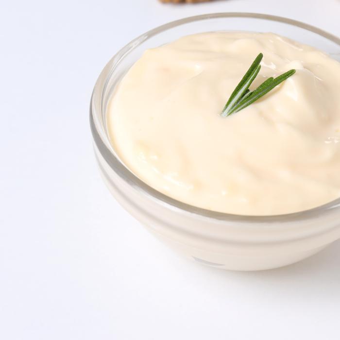 Sos de brânză pentru carne. Îți sucește mințile! Nu vei mai mânca friptura altfel