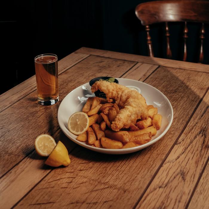 Mii de restaurante „fish and chips" din Marea Britanie ar putea fi închise