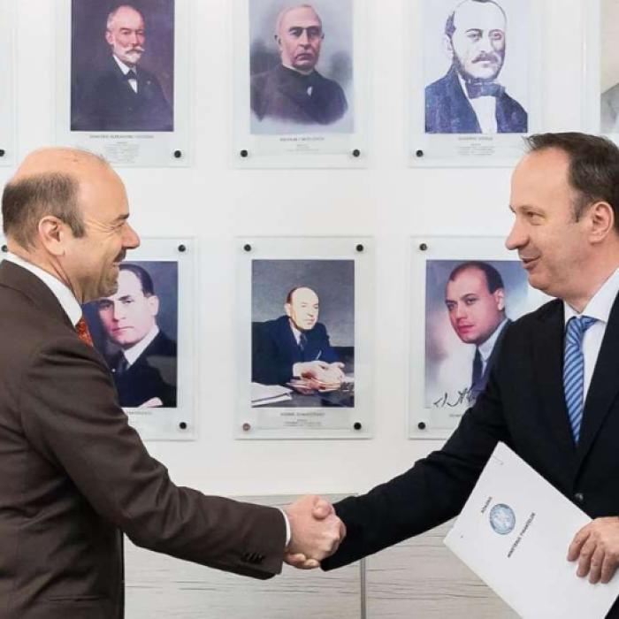 Ministrul Finanţelor, discuții cu Ambasadorul Italiei la Bucureşti despre noi investiţii italieneşti în România