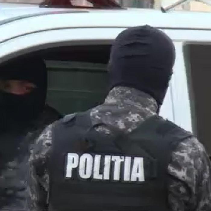 Fals medic, reținut după ce a înșelat un bătrân de 77 de ani din Capitală