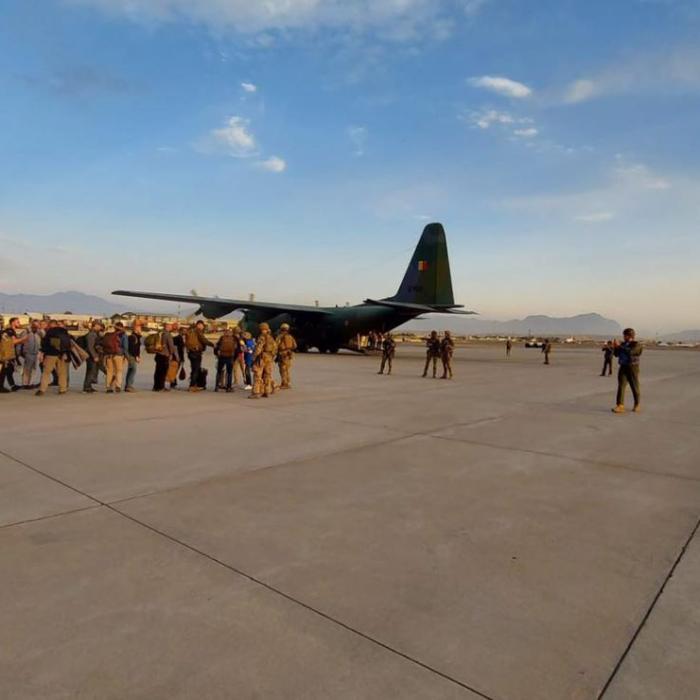Misiune umanitară a Forţelor Aeriene Române. Un avion militar transportă ucraineni răniți în Danemarca