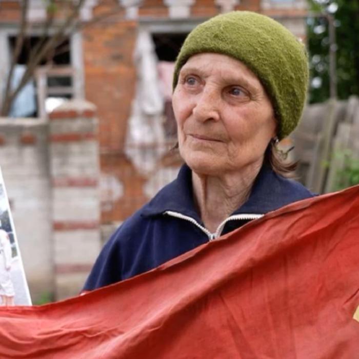 Povestea controversată a unei ucrainence: Babușka Z. Femeia care a devenit un simbol al propagandei rusești - VIDEO