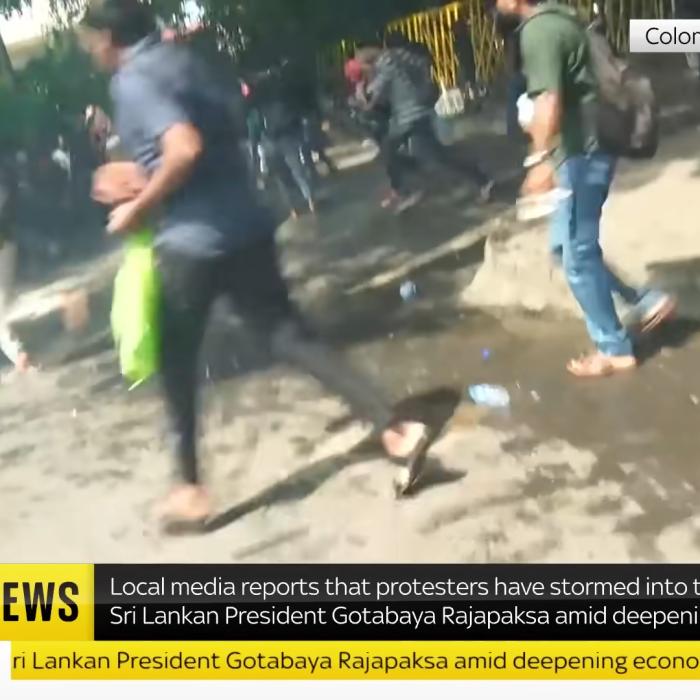 Protestatarii din Sri Lanka au dat foc casei primului-ministru 