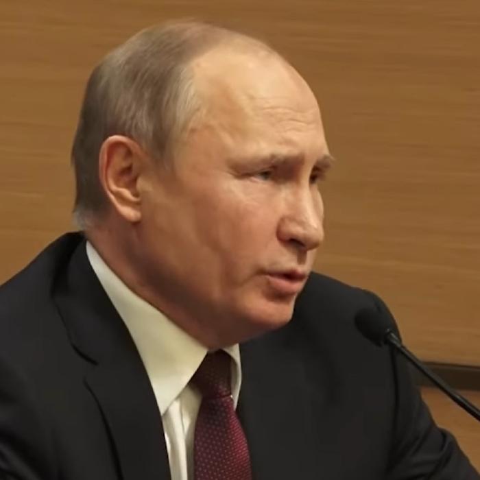 Putin l-a demis pe Dmitri Rogozin, cel care a amenințat România cu racheta nucleară Satan 